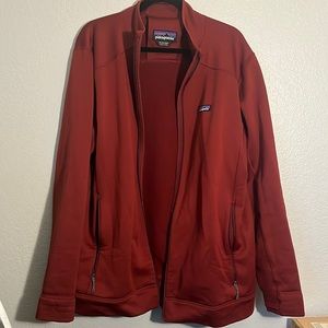 PATAGONIA men’s zip up sweatshirt